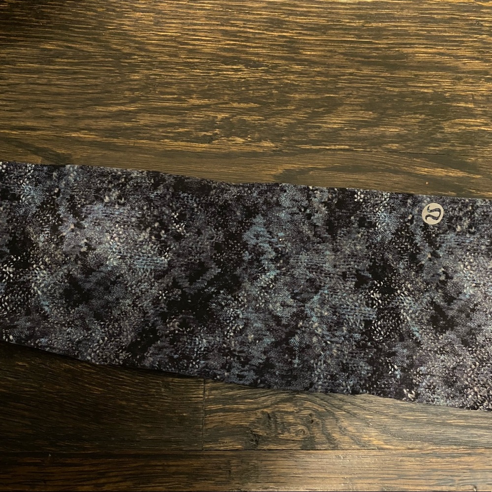 Lululemon High Rise Running Tights - Picture 4 of 6